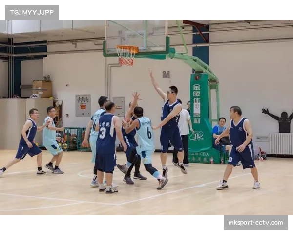 CBA球员与学生书写互动，体育文化融合传承